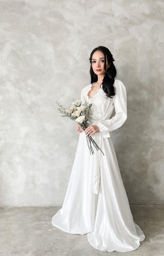 Dahlia Robe